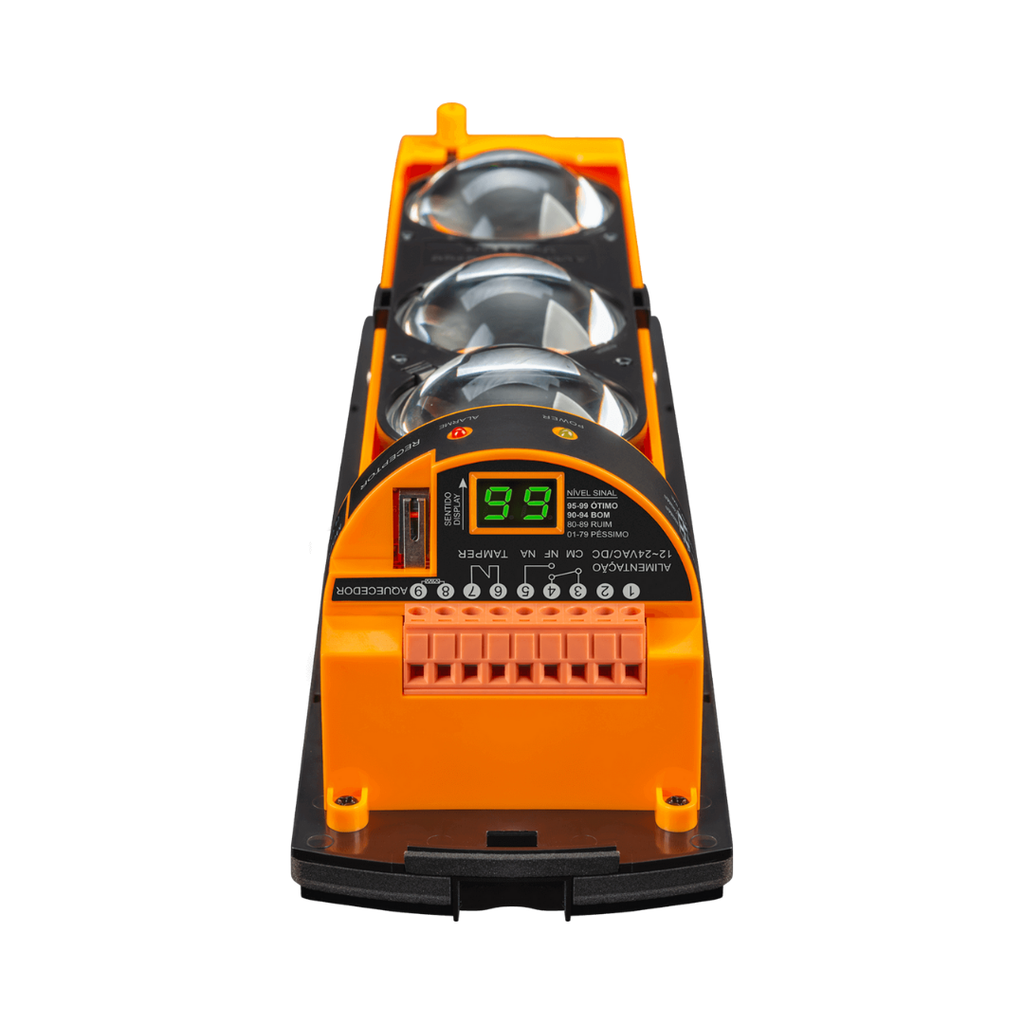 Sensor de Barrera Infrarrojo Activo con Tres Haces, Alcance de 100 m en Exteriores y Resistencia IP65 - IVA 9100 TRI Intelbras